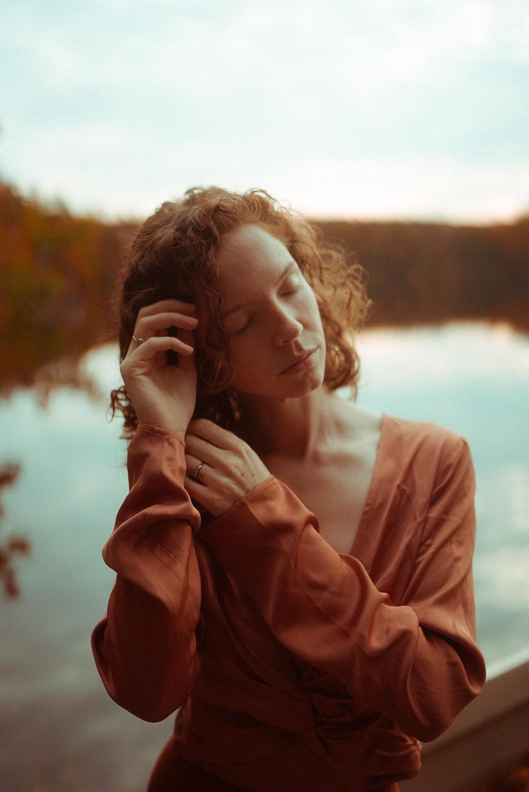 Ajeet’s new single Healing Song, produced from her bed after surgery amidst her battle with stage 4 endometriosis, is an offering of deep healing for everyone