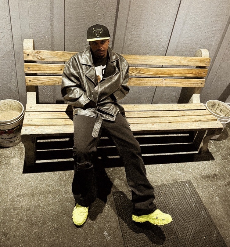 Lil Mike Releases Captivating New Single “Weight Up”