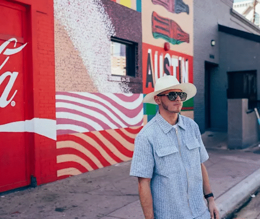 SUMiT Releases Purpose-Driven Single “Happenstance”