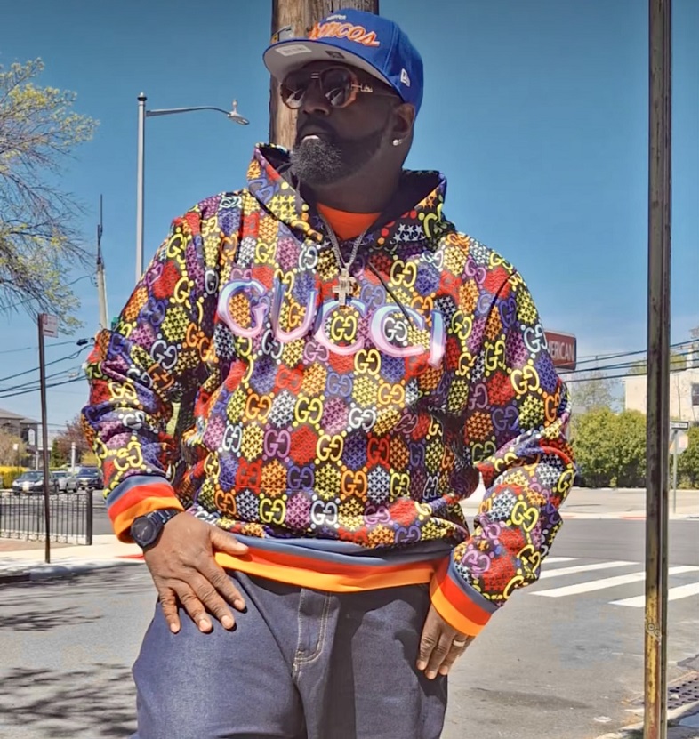 From Concept to Screen: Macdonthefifth’s Video “Praise” Delivers Powerful Message