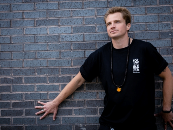 Buddha Boy Announces Global Release of His New Album “33 Glimpses of the Eternal” on Spotify — August 7, 2026